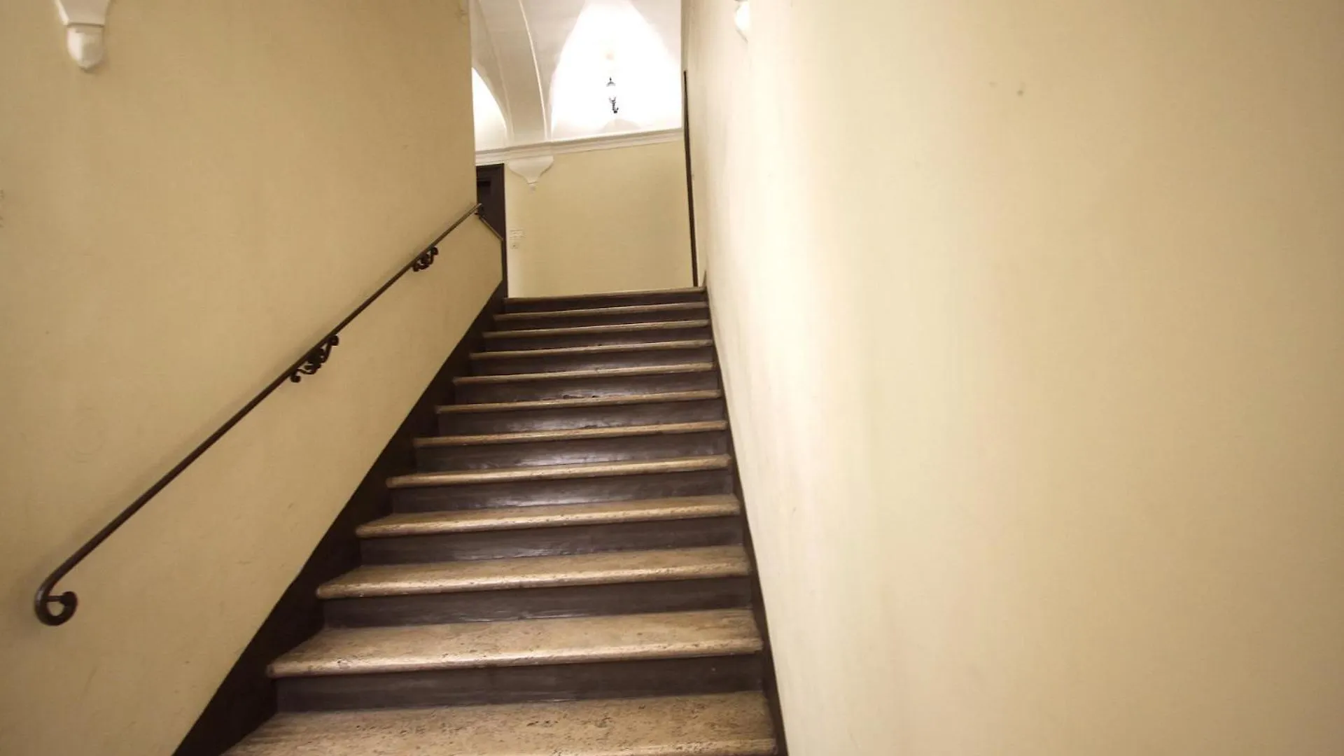 Navona New Charming Apartment Rome 0*,